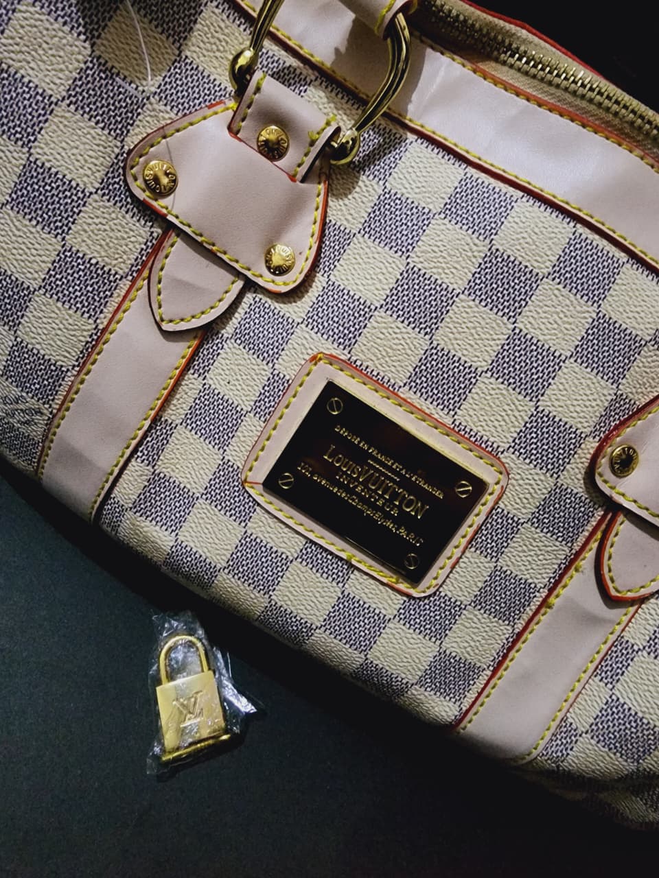 LOUIS VUITTON BARKELEY BAG
