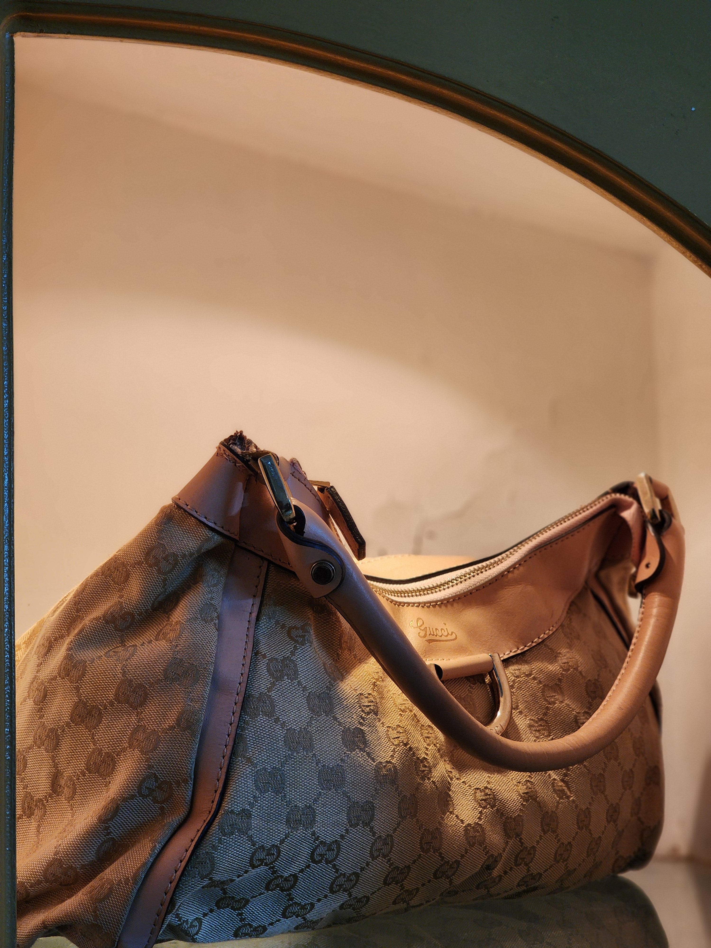 GUCCI ABBEY  MONOGRAM